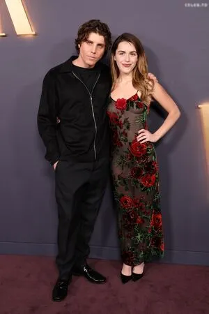 Kiernan Shipka OnlyFans Leaked Free Thumbnail Picture - #k5DU3gdLn6