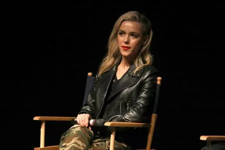 Kiernan Shipka OnlyFans Leaked Free Thumbnail Picture - #kNZNc2XCdo