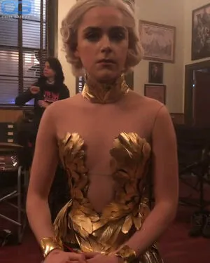 Kiernan Shipka OnlyFans Leaked Free Thumbnail Picture - #kxcdBslEvK