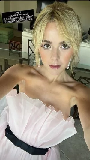 Kiernan Shipka OnlyFans Leaked Free Thumbnail Picture - #lGD8J9KWGB