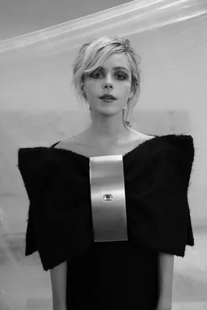 Kiernan Shipka OnlyFans Leaked Free Thumbnail Picture - #llsieBlfAL