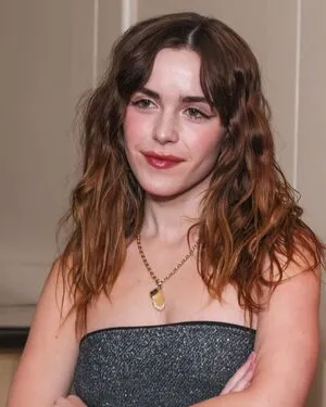 Kiernan Shipka OnlyFans Leaked Free Thumbnail Picture - #nAkE0mE4ao