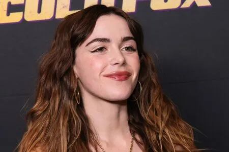 Kiernan Shipka OnlyFans Leaked Free Thumbnail Picture - #ogOoilamcF