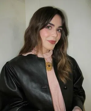 Kiernan Shipka OnlyFans Leaked Free Thumbnail Picture - #pzLsIvvnWM