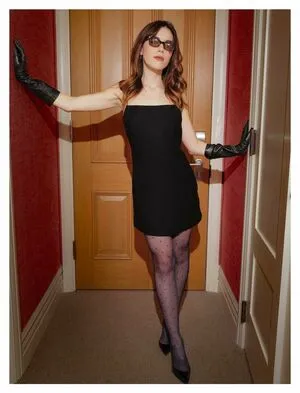 Kiernan Shipka OnlyFans Leaked Free Thumbnail Picture - #wms1KMsm3s