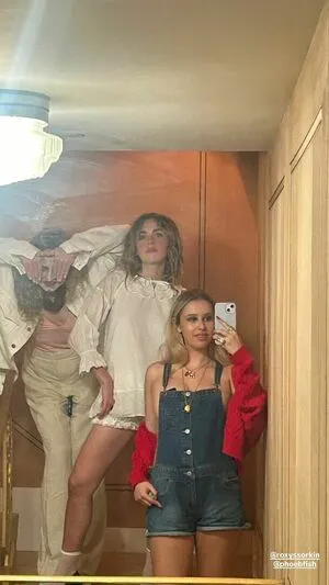 Kiernan Shipka OnlyFans Leaked Free Thumbnail Picture - #yGSPoxiUAA