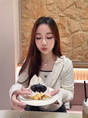 Kiittwy OnlyFans Leaked Free Thumbnail Picture - #0GGOWBjF1L