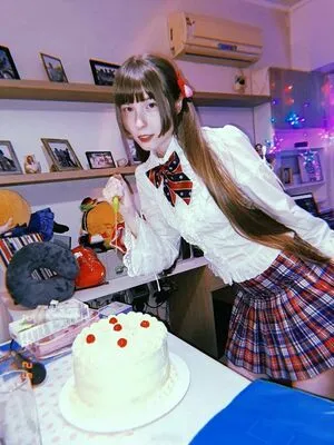 Kiki Glitter Cosplay OnlyFans Leaked Free Thumbnail Picture - #3sSun9l3aZ