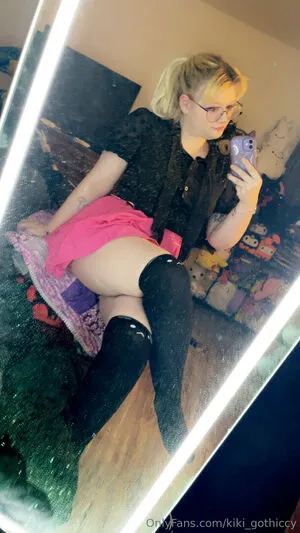 Kiki Gothiccy OnlyFans Leaked Free Thumbnail Picture - #jLOafuLeDG