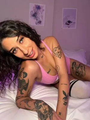 Kiki Isobel OnlyFans Leaked Free Thumbnail Picture - #D1nf1iO6GV