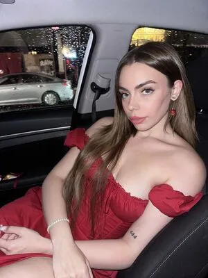 Kiki Morand OnlyFans Leaked Free Thumbnail Picture - #pIdweiSTVn