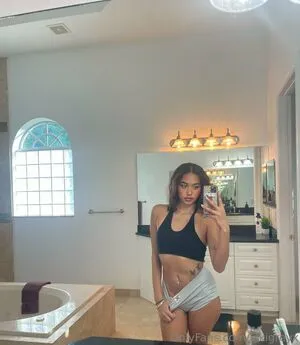 Kikigreyx OnlyFans Leaked Free Thumbnail Picture - #Q04Rj4p4OG