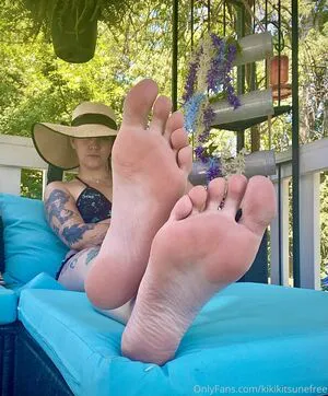 Kikikitsunefree OnlyFans Leaked Free Thumbnail Picture - #PLGEhpcvbR