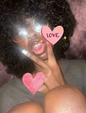 Kikiolaola OnlyFans Leaked Free Thumbnail Picture - #3Mv7ab7oVL