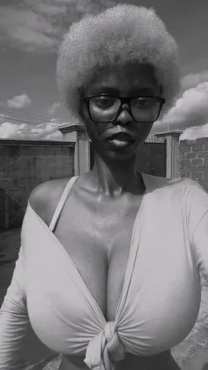 Kikiolaola OnlyFans Leaked Free Thumbnail Picture - #j0nZiqkb3n