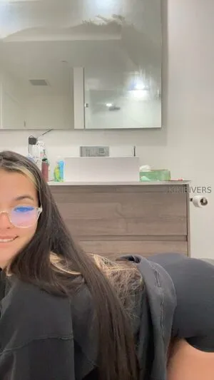 Kikirivers OnlyFans Leaked Free Thumbnail Picture - #H3LqxOfpCs