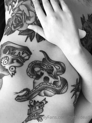 Kikithedeath OnlyFans Leaked Free Thumbnail Picture - #6yXqrJlOju