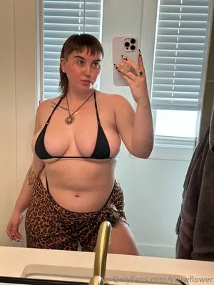 Kikiwflower OnlyFans Leaked Free Thumbnail Picture - #1otf6s7YuL