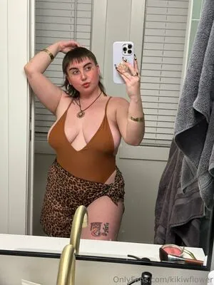 Kikiwflower OnlyFans Leaked Free Thumbnail Picture - #4YVKId89K9