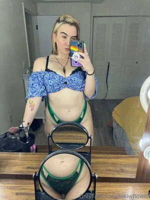 Kikiwflower OnlyFans Leaked Free Thumbnail Picture - #58oUsznQeI
