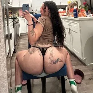 Killavesi OnlyFans Leaked Free Thumbnail Picture - #4UALgbb3Fw