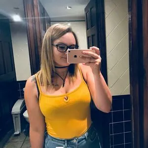 Kim Centamore OnlyFans Leaked Free Thumbnail Picture - #AHDN8n9v48