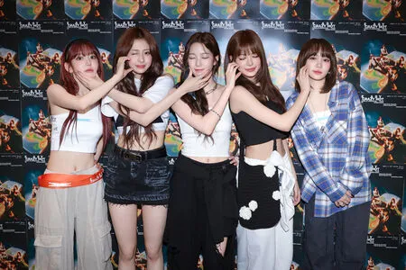 Kim Chaewon OnlyFans Leaked Free Thumbnail Picture - #0Ui6UHIxeE