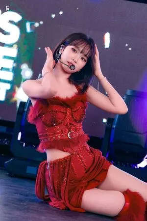 Kim Chaewon OnlyFans Leaked Free Thumbnail Picture - #0WbibqDMYj