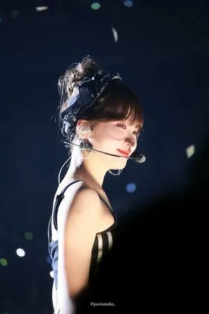 Kim Chaewon OnlyFans Leaked Free Thumbnail Picture - #0thaYKII5w