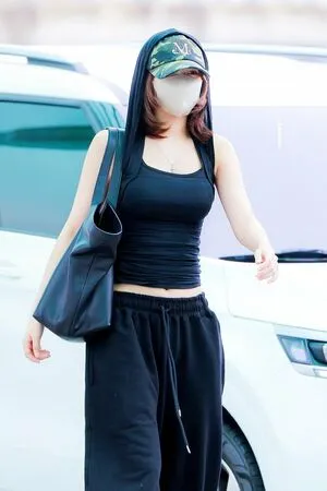 Kim Chaewon OnlyFans Leaked Free Thumbnail Picture - #3DUKMSlxvE