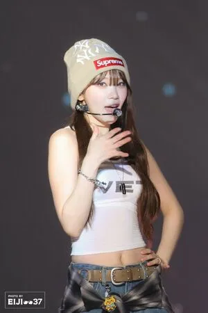 Kim Chaewon OnlyFans Leaked Free Thumbnail Picture - #4TVKA3E4zs