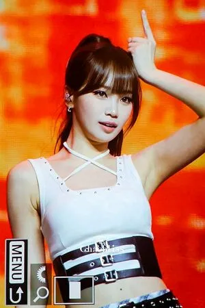 Kim Chaewon OnlyFans Leaked Free Thumbnail Picture - #6abxCu1EZa