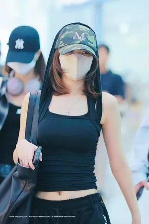 Kim Chaewon OnlyFans Leaked Free Thumbnail Picture - #7hImCKwYhC