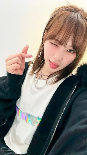 Kim Chaewon OnlyFans Leaked Free Thumbnail Picture - #7jS5948boh