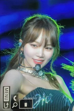 Kim Chaewon OnlyFans Leaked Free Thumbnail Picture - #7m4H013Nb9