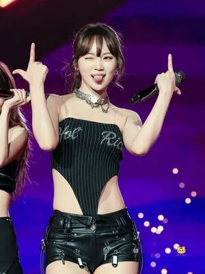 Kim Chaewon OnlyFans Leaked Free Thumbnail Picture - #80wkHFnCR6