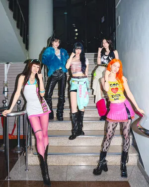 Kim Chaewon OnlyFans Leaked Free Thumbnail Picture - #8GronsevGK