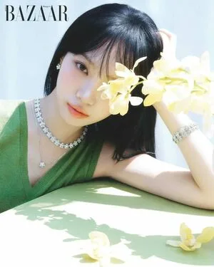 Kim Chaewon OnlyFans Leaked Free Thumbnail Picture - #9uTfluQ58Y