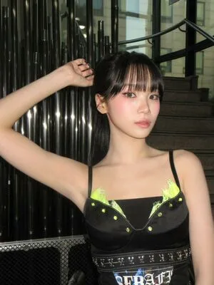 Kim Chaewon OnlyFans Leaked Free Thumbnail Picture - #BBHacxifE3