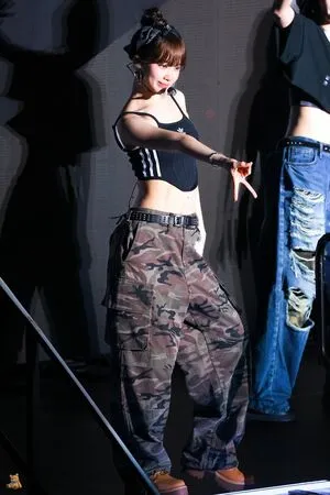 Kim Chaewon OnlyFans Leaked Free Thumbnail Picture - #BkYdHz3JdJ