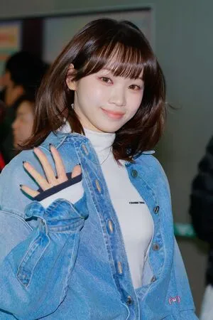 Kim Chaewon OnlyFans Leaked Free Thumbnail Picture - #CfK30IZAPf