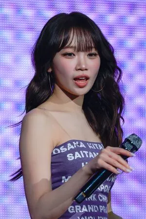 Kim Chaewon OnlyFans Leaked Free Thumbnail Picture - #Ck4x0m27Q2