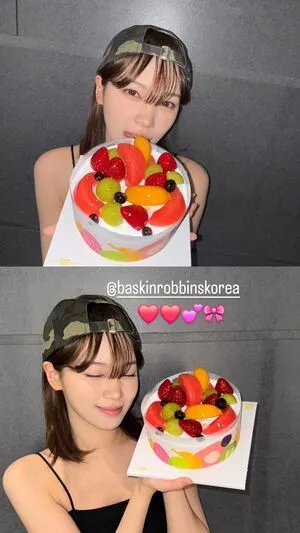 Kim Chaewon OnlyFans Leaked Free Thumbnail Picture - #CxmrnsrWww