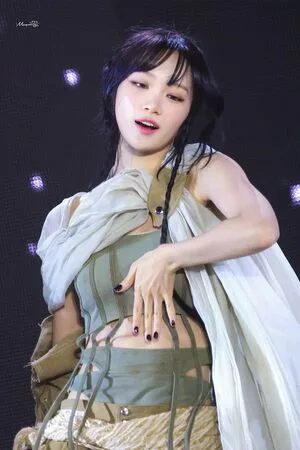 Kim Chaewon OnlyFans Leaked Free Thumbnail Picture - #FIIsHkNgyZ
