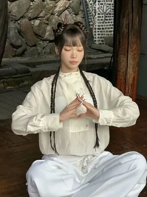 Kim Chaewon OnlyFans Leaked Free Thumbnail Picture - #G8kER2dD6Y