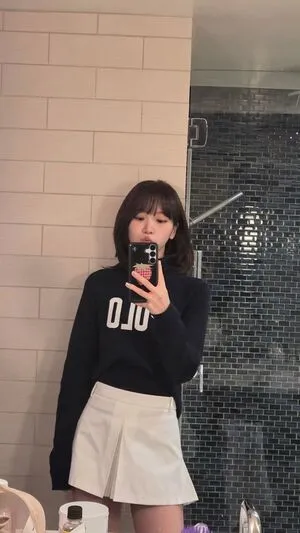 Kim Chaewon OnlyFans Leaked Free Thumbnail Picture - #GLnYRqFgvA