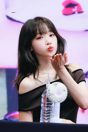 Kim Chaewon OnlyFans Leaked Free Thumbnail Picture - #ILzcIIqFh4