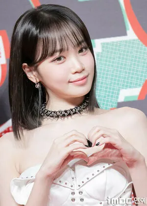 Kim Chaewon OnlyFans Leaked Free Thumbnail Picture - #IrR9ItQwYo