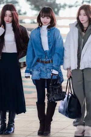 Kim Chaewon OnlyFans Leaked Free Thumbnail Picture - #J9KpAr3Uzy
