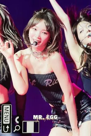 Kim Chaewon OnlyFans Leaked Free Thumbnail Picture - #K9KnIoK2GJ